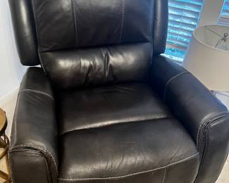 Black Power Electric Recliner 
