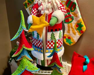 Unique Santa Claus & Metal Christmas Trees 