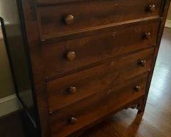 Six drawer set-back chest of drawers