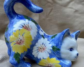 Andrea by Sadek porcelain cat.