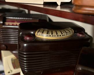 Philco "Hippo" radio