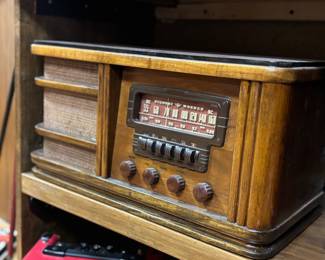 Stewart Warner radio