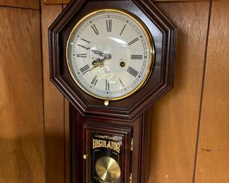 Vintage regulator clock