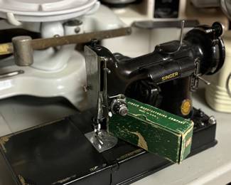 Singer featherweight sewing machine