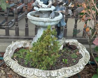 Large and heavy garden fountain