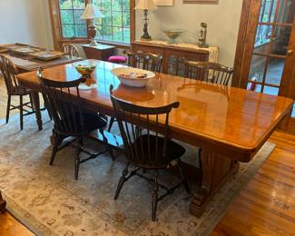 Beautiful antique dining table, area rug