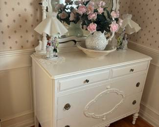Beautiful victorian dresser
