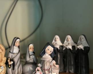 Vintage Lefton Nun porcelain religious figurines