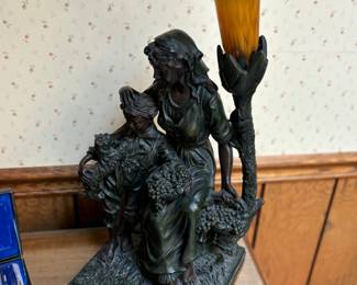 Antique sculpture lamp 