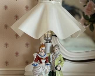 Cute antique lamp "courting couple"