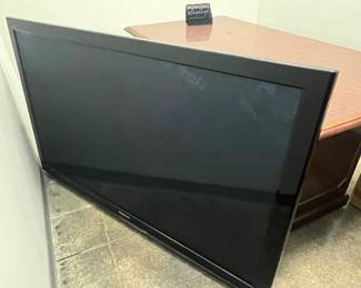 Tv - no power cord - $100