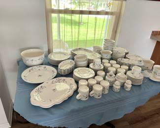Set of Pfaltzgraff Dinnerware with lots of additional complimentary items.