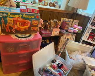 More Barbie Accessories 