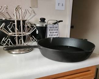 Cast Iron Frying Pan