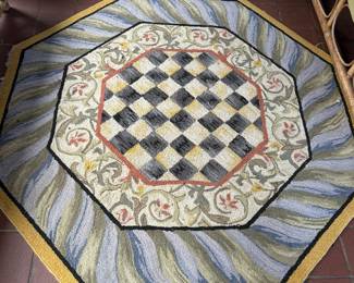 Mackenzie Child Octagon Rug 5’