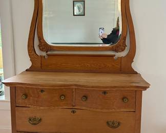 Victorian Oak 4 Drawer Chest with Beveled Glass Wishbone Mirror