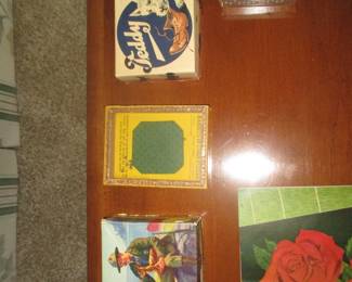 Vintage games and puzzles