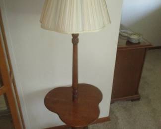 Floor lamp