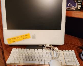 Apple computer with keyboard