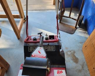 Snapper snow blower