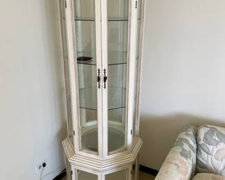 Vintage White Lighted Curio Cabinet 