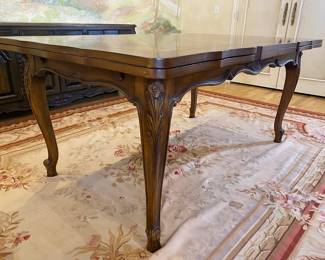 Baker French Provincial Style Dining Table With Marquetry Top
