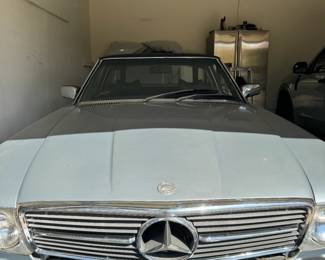 Mercedes Benz SL-Class R107