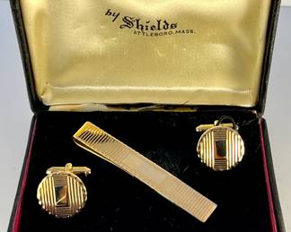 Vintage Shields cufflink and tie clip set