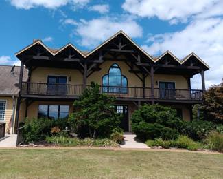 Picturesque Home in Blaine