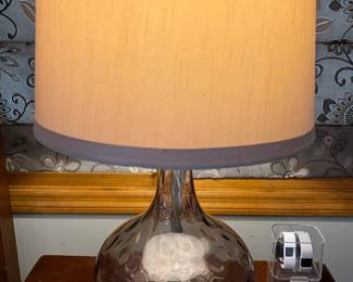 Glass base table lamp