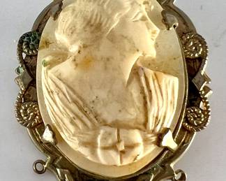Vintage cameo brooch