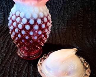 Miniature hobnail vase and bunny trinket dish