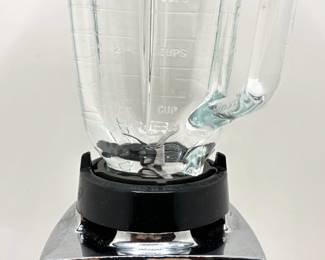 Vintage Osterizer Professional Blender
Lot #: 91