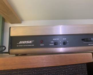 Bose 901 V Speakers, Stands, and Equalizer 