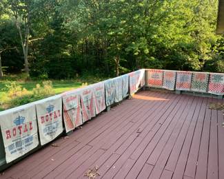 Vintage Advertising Feed Cloth Sacks (Master Mix, Kellogs, Royal, & Purina) Many 100 lb and 140 lb Bags