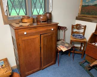 Pie safe cabinet