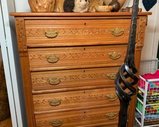 Dresser