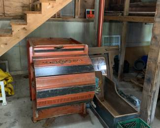 Antique seed cleaner fanning mill – E. F. Michael Co.