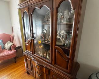 Display Hutchen/China Cabinet
