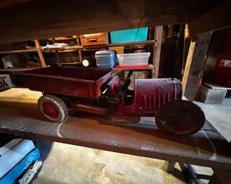 Antique Metal Toys, needs love