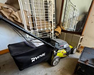 Ryobi Electric Lawnmower