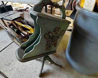 Magazine Rack 