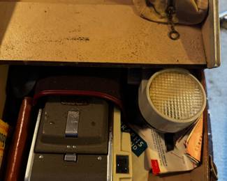 Lots of Vintage Cameras, Polaroid, Kodak & Accessories
