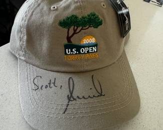 Signed baseball cap by famous Swedish professional golfer  Annika Charlotta Sörenstam