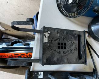 #119	Iron Mailbox	 $20.00 
