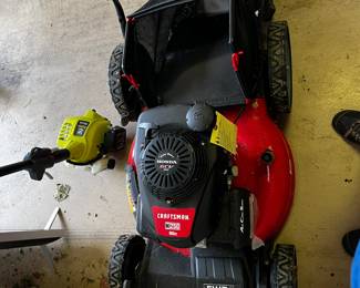 #124	Craftsman M250 Self-Propelled Mower	 $125.00 
