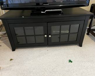 #225	Black 2 Door Entry Cabinet w/Glass Panes - 48x20x21	 $75.00 
