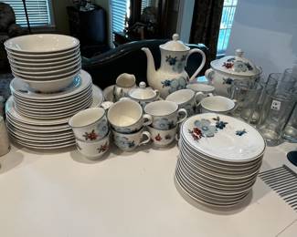 #193	Noritake "Glimmer" Everyday Set of China w/4 serving pieces, coffee pot - 8 5pc Place Settings	 $150.00 
