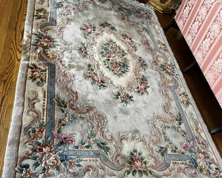 #53	Hand-knotted Cream/Blue/Mauve Rug - 6'Wx9'L	 $100.00 
