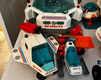 #104	Playmobile space Station - 4 pc	 $45.00 
